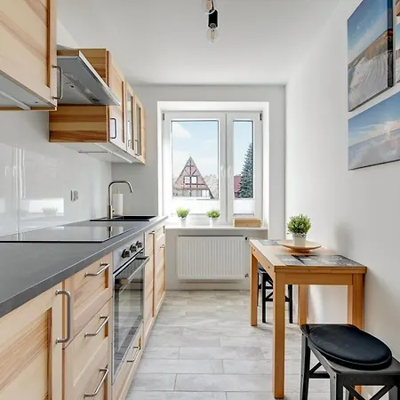 Wave - Grobla Old Town *