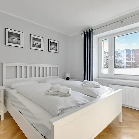 Wave - Grobla Old Town Γκντανσκ