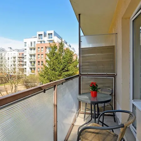 Wave - Grobla Old Town